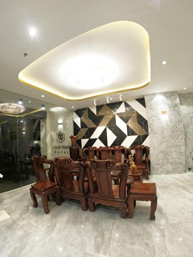 Dinh Phat Khách sạn TP. Hồ Chí Minh