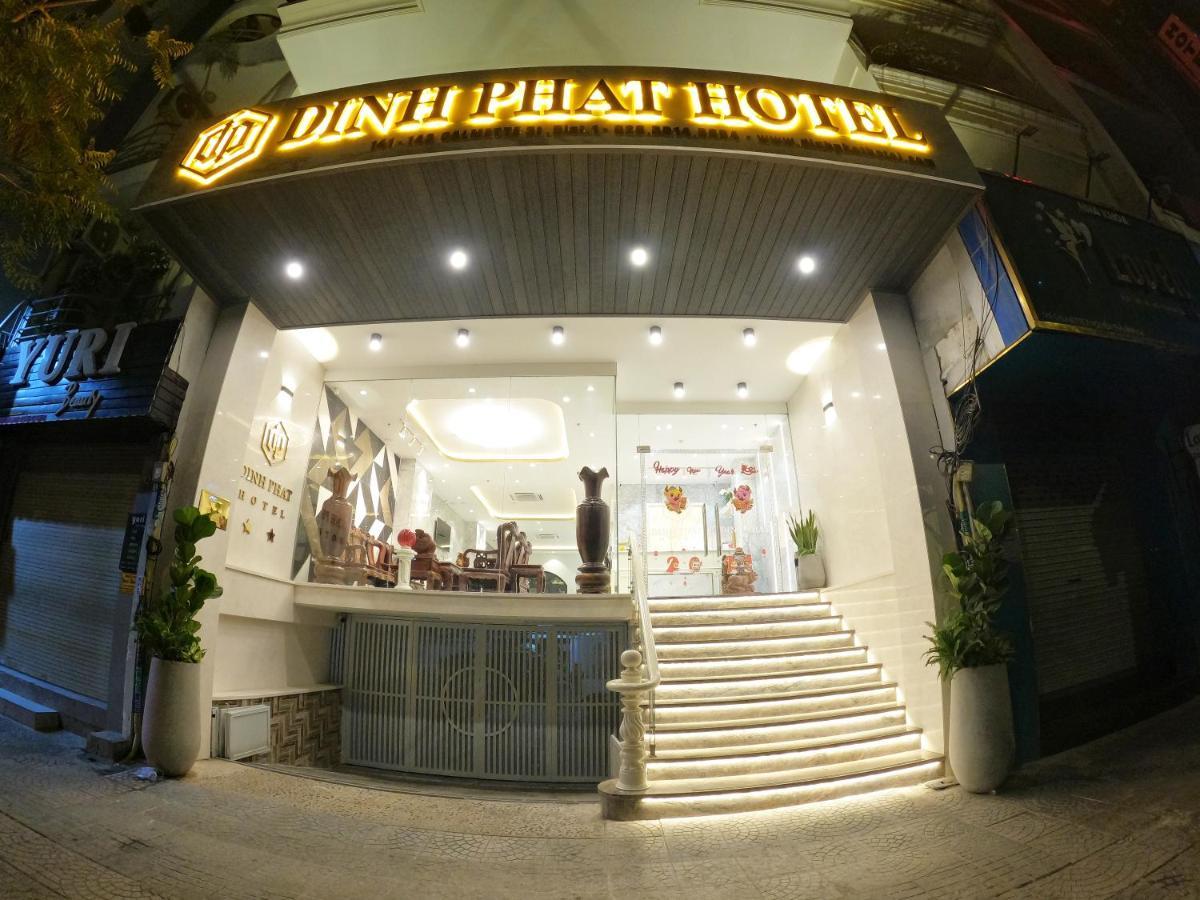Dinh Phat Khách sạn TP. Hồ Chí Minh