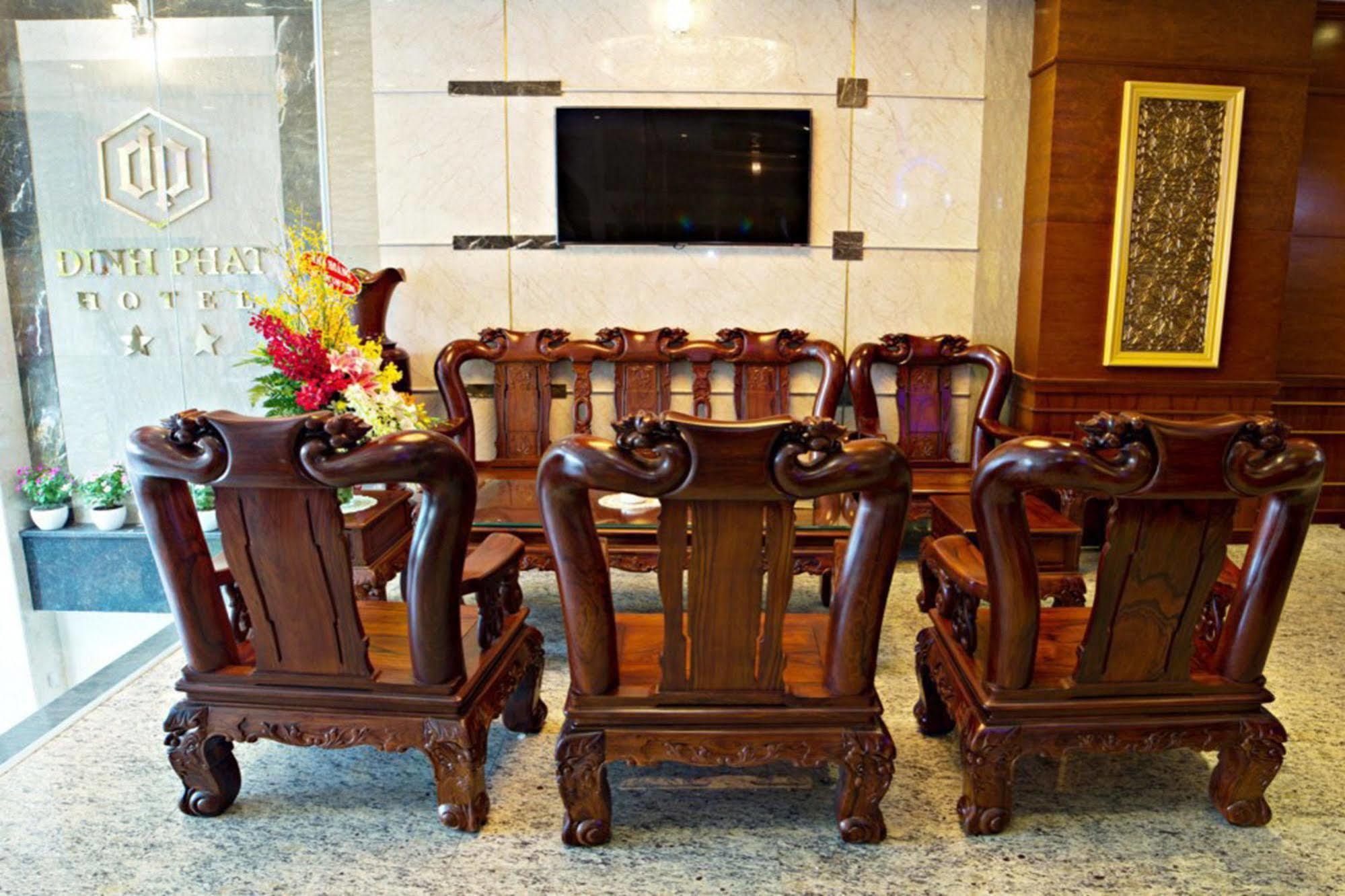 Dinh Phat Khách sạn